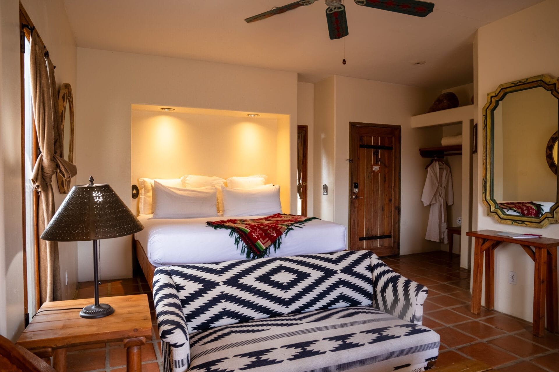 Palo Verde King With Fireplace